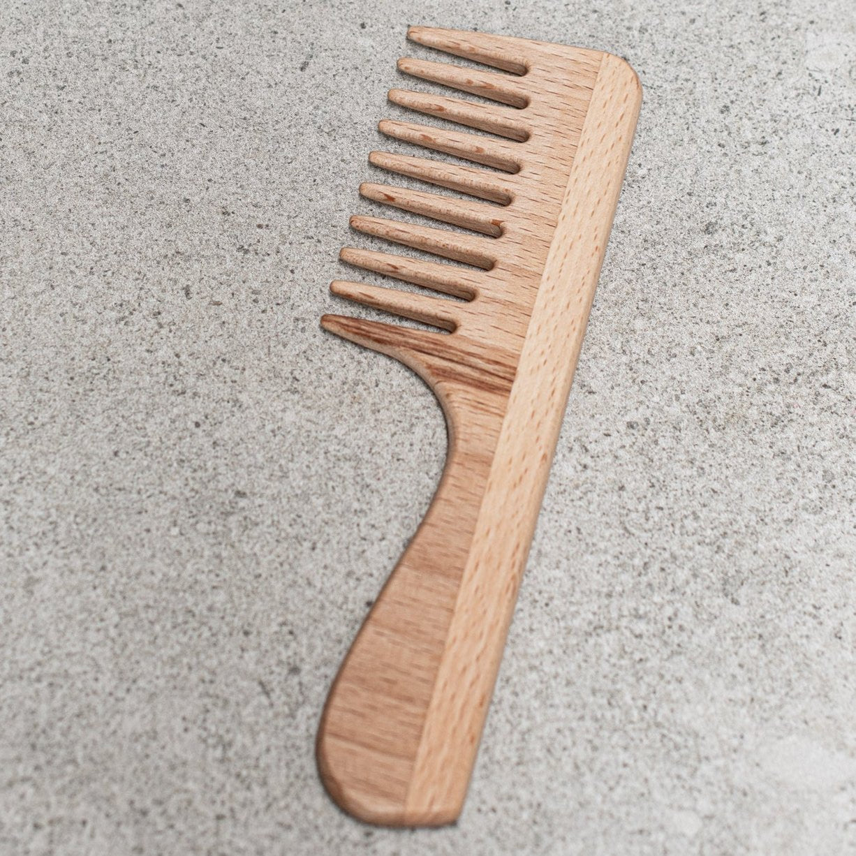 Wooden Wide-Tooth Comb With Handle