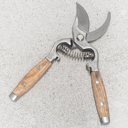 Wood Handled Gardening Secateurs