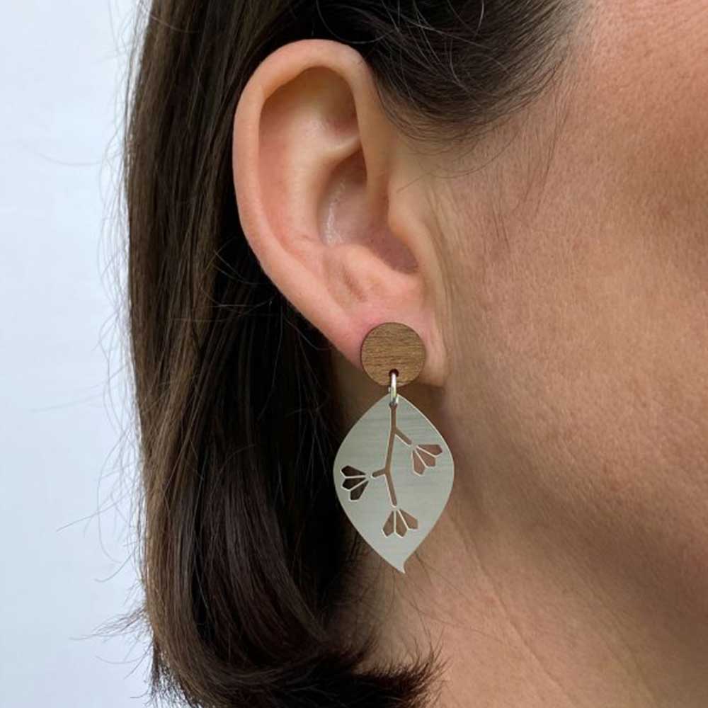 Good Do Good Stud Earrings - Gum Leaf