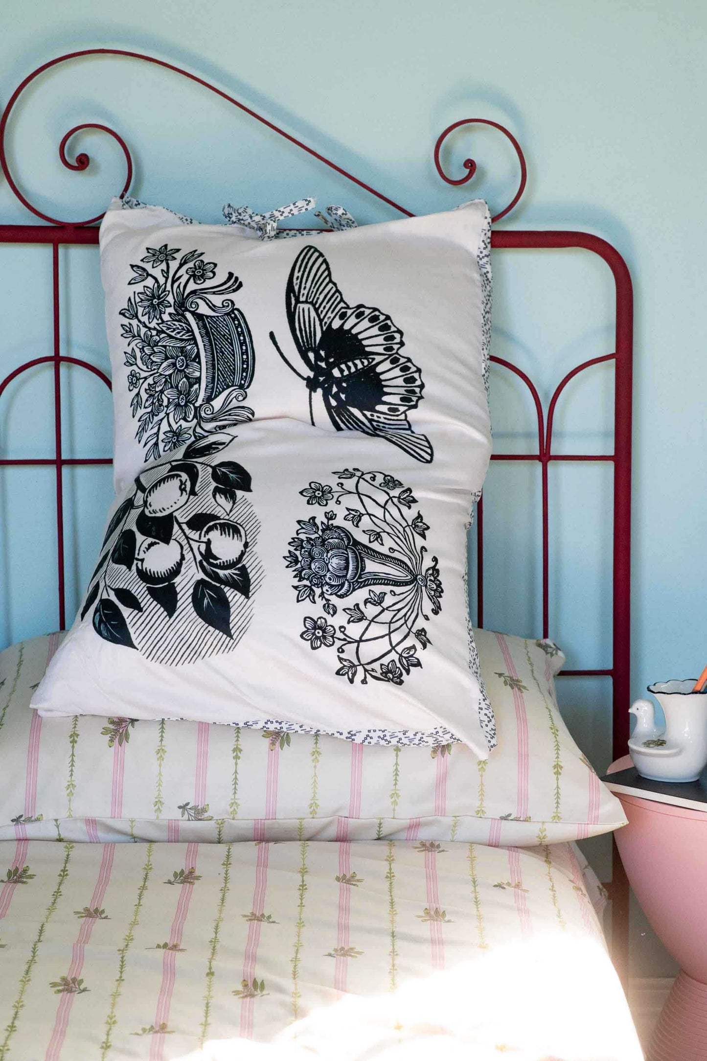 Lazybones Organic Cotton Pillowcase Set - Woodcut