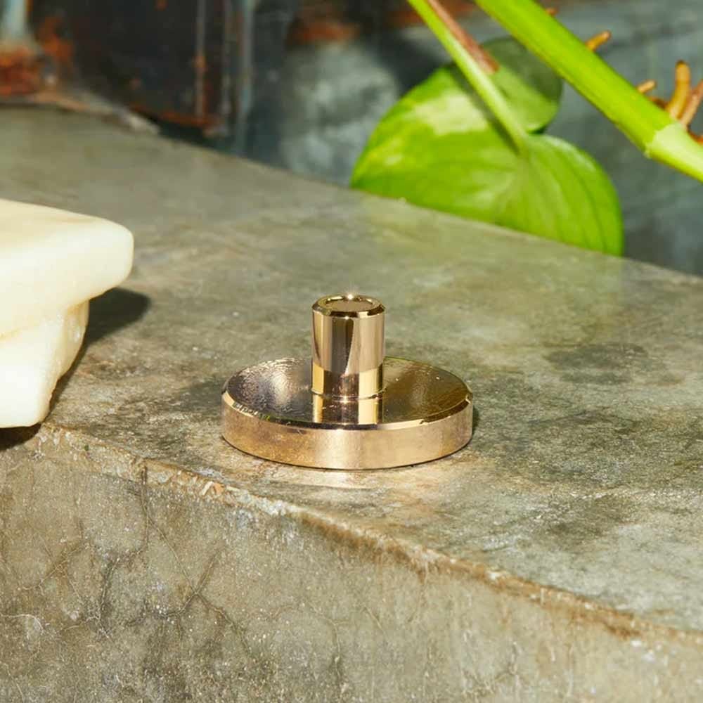 Leaf Shave Twig Razor Stand - Gold